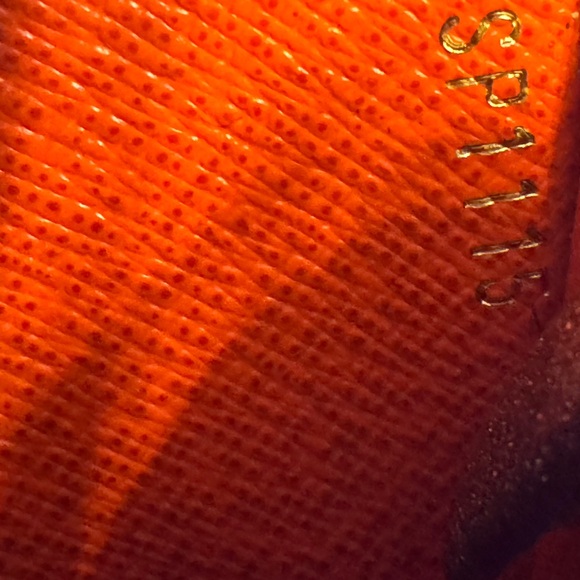 Authentic Louis Vuitton Multicartes Orange Date code SP1115 - Picture 7 of 7
